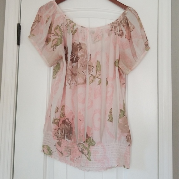 Studio Y bought at Maurices - Picture 2 of 2